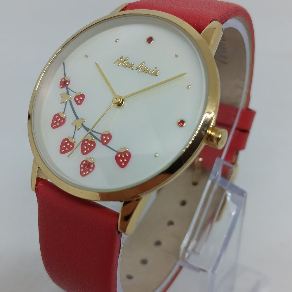 Mon Amie CBMA8504 Women's 36mm Gold Tone Strawberry MOP Dial Watch NEW BATT
